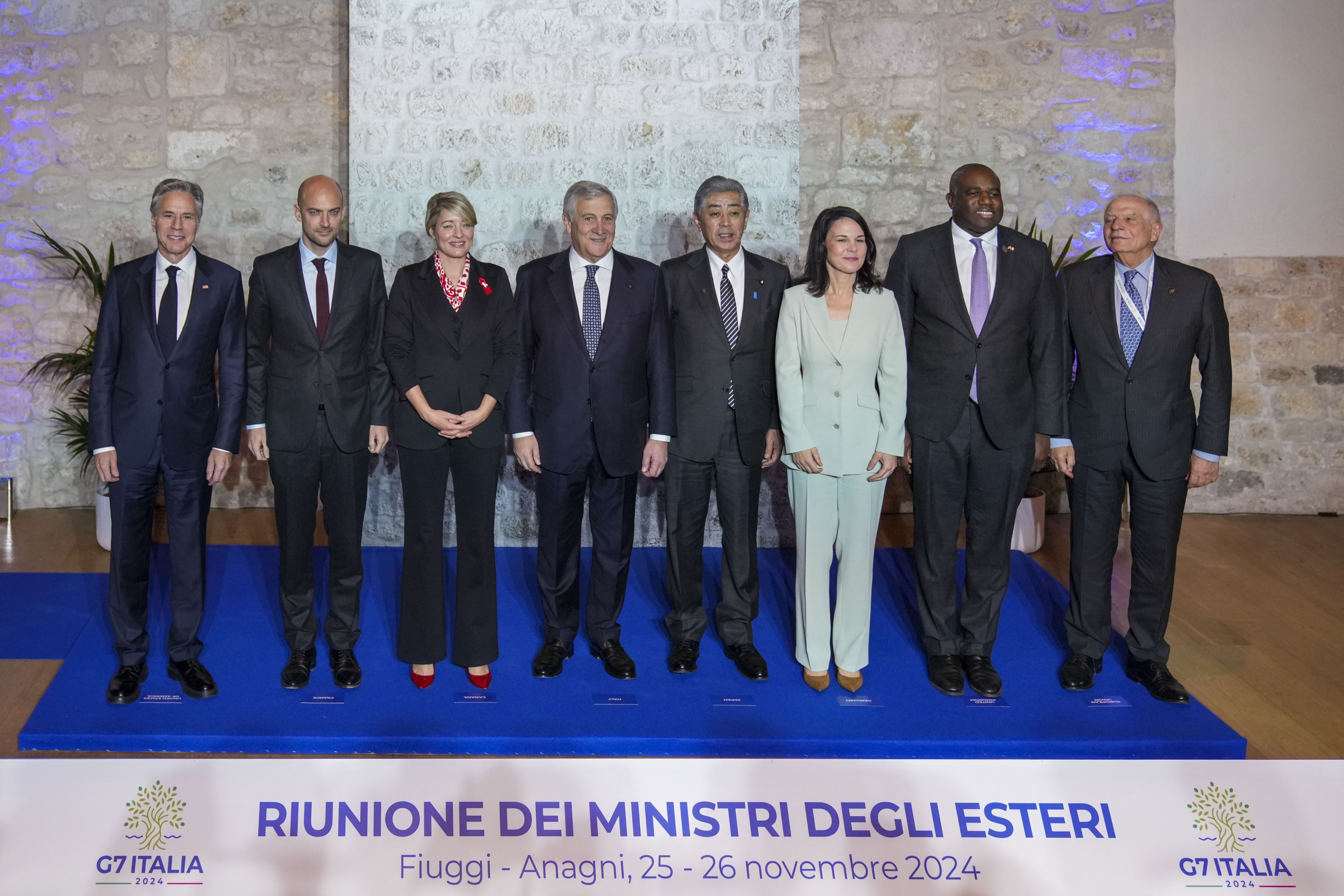 From left, U.S. Secretary of State Antony Blinken , French Foreign Minister Jean-Noël Barrot, Canada's Foreign Minister Melanie Joly, Italian Foreign Minister Antonio Tajani, Japanese Foreign Minister Takeshi Iwaya, German Foreign Minister Annalena Baerbock, Britain's Foreign Secretary David Lammy, and European Union foreign policy chief Josep Borrell pose for a family photo at the G7 of foreign Ministers in Anagni, some 70 kilometers south-east of Rome, Monday, Nov. 25, 2024. (AP Photo/Alessandra Tarantino)