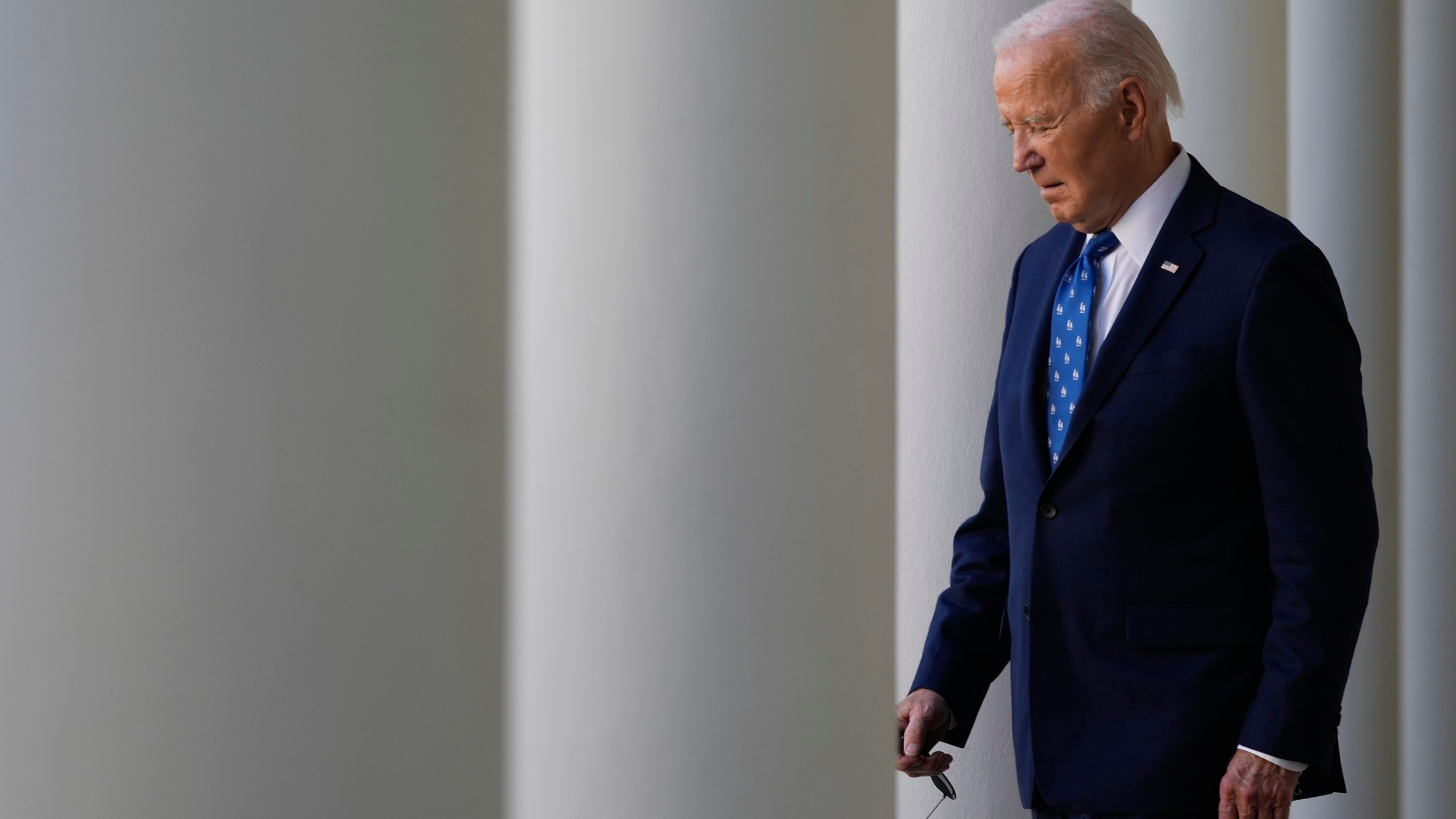 President Joe Biden walks out to speak in the Rose Garden of the White House in Washington Tuesday, Nov. 26, 2024. (AP Photo/Ben Curtis)