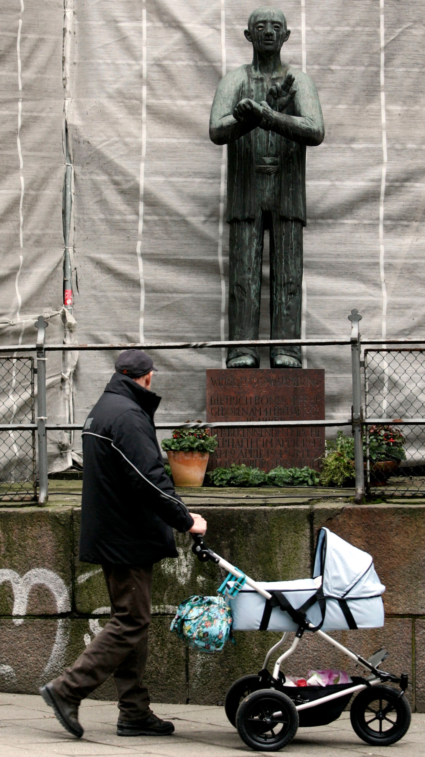 FILE - A statue of former German pastor Dietrich Bonhoeffer (made by Fritz Fleer) stands outside St. Petri church in downtown Hamburg, northern Germany, Feb. 3, 2006. Bonhoeffer was hanged by the Nazis in the concentration camp Flossenbuerg on April 9, 1944. (AP Photo/Fabian Bimmer, File)